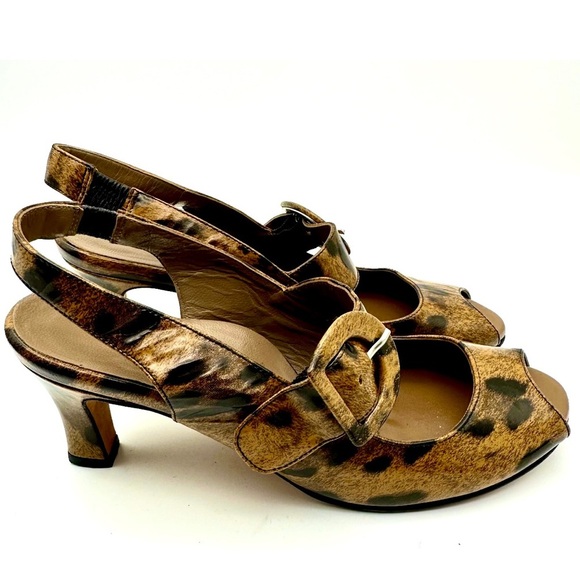 Anyi Lu Leather Animal Print Tulip Buckle Mary Jane Heel Sandals Made in Italy - Picture 4 of 9